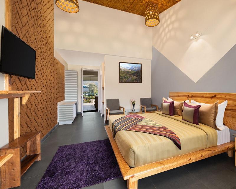 Justa Lazy Haven Corbett image