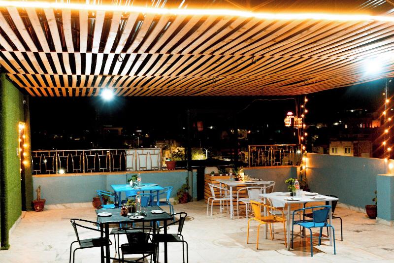 Hotel Jodhani Regency image