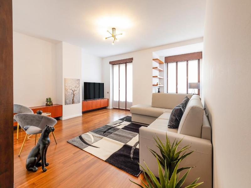 Milan Royal Suites Luxury P Zza Della Repubblica image