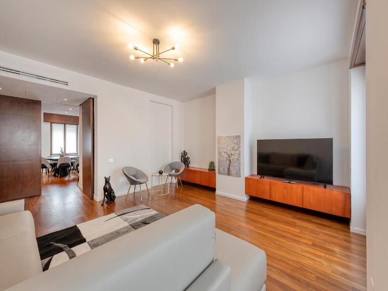 Milan Royal Suites Luxury P Zza Della Repubblica image