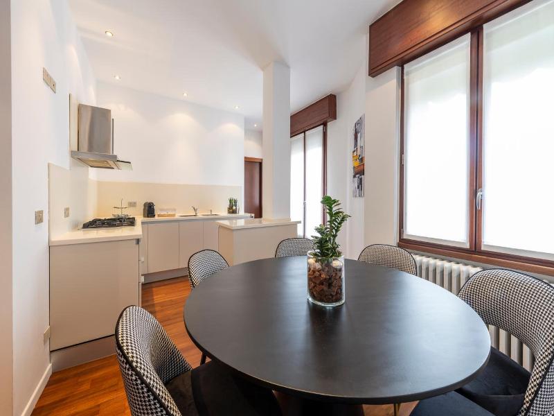 Milan Royal Suites Luxury P Zza Della Repubblica image