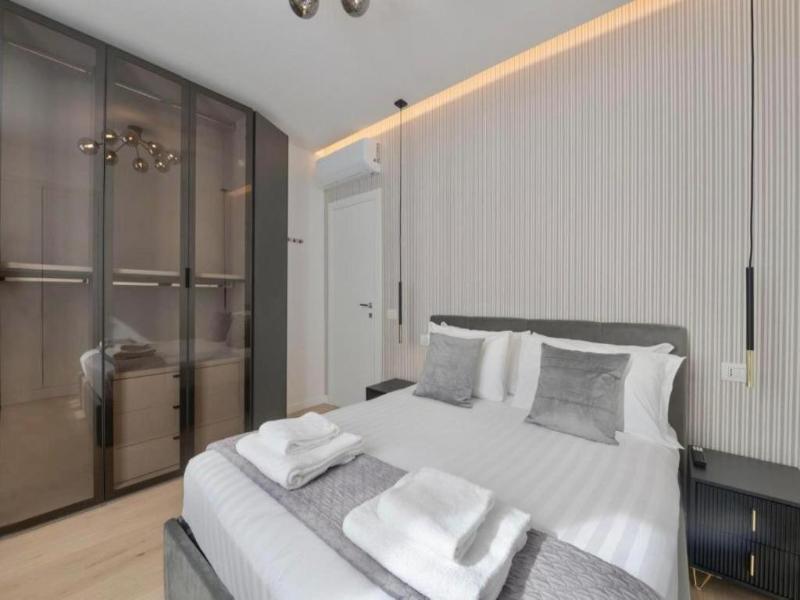 Milan Royal Suites Luxury P Zza Della Repubblica image