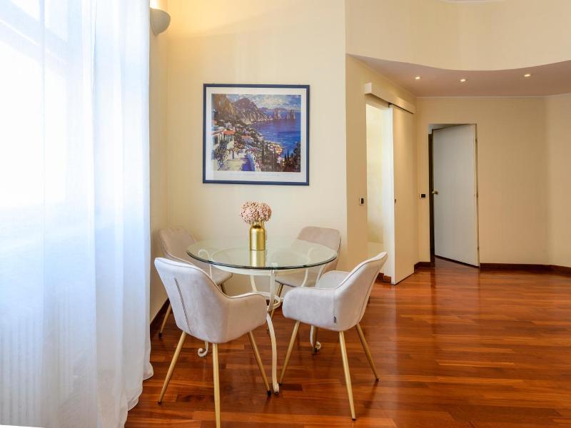 Milan Royal Suites Luxury P Zza Della Repubblica image
