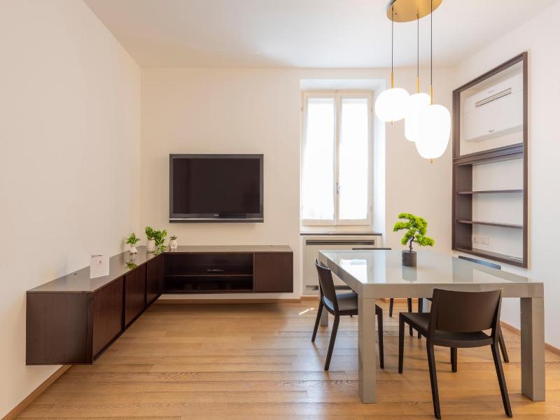 Milan Royal Suites Luxury P Zza Della Repubblica image