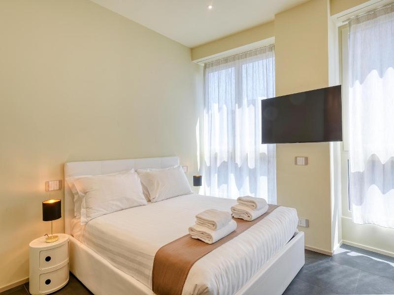 Milan Royal Suites Luxury P Zza Della Repubblica image