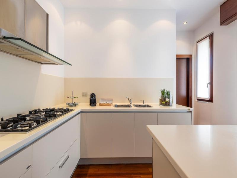 Milan Royal Suites Luxury P Zza Della Repubblica image
