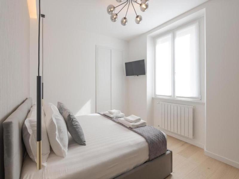 Milan Royal Suites Luxury P Zza Della Repubblica image