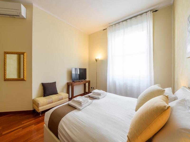 Milan Royal Suites Luxury P Zza Della Repubblica image