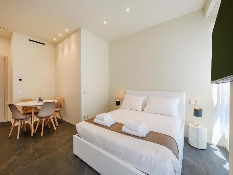 Milan Royal Suites Luxury P Zza Della Repubblica image