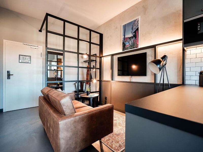 Cloud No7 Lofts image