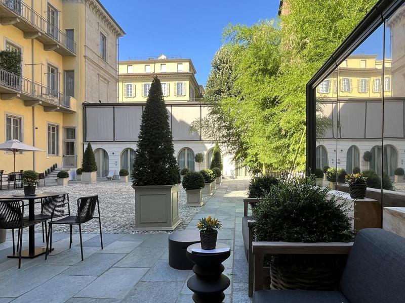 Opera35 Boutique Hotel image