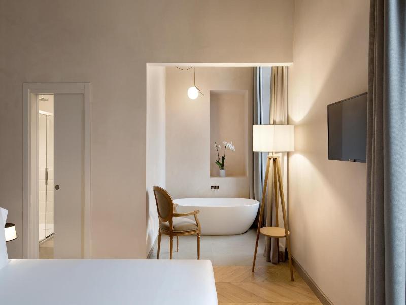 Opera35 Boutique Hotel image