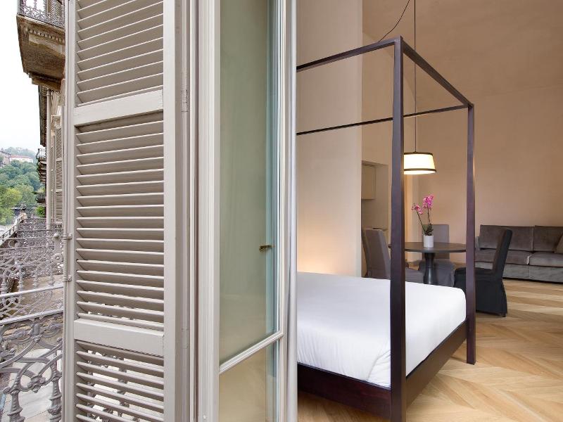 Opera35 Boutique Hotel image