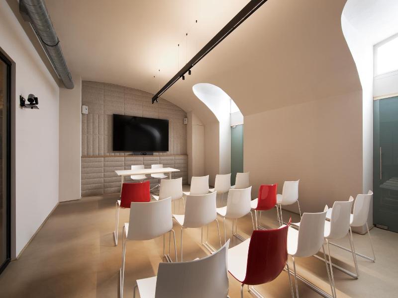 Opera35 Boutique Hotel image