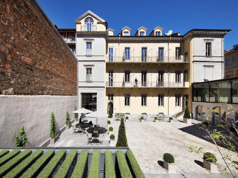 Opera35 Boutique Hotel image