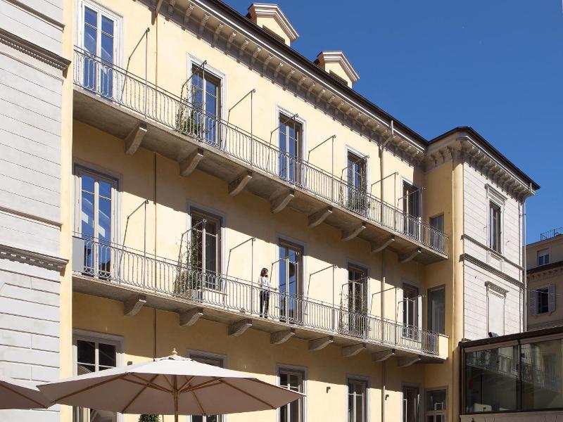 Opera35 Boutique Hotel image