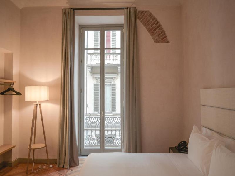 Opera35 Boutique Hotel image