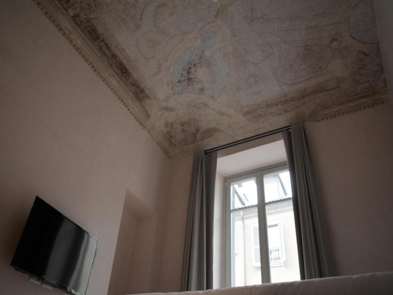 Opera35 Boutique Hotel image