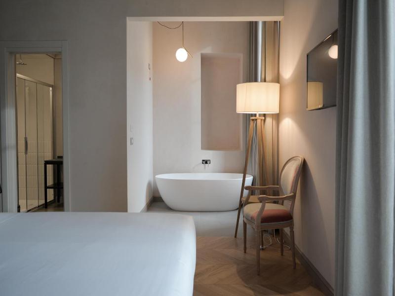 Opera35 Boutique Hotel image