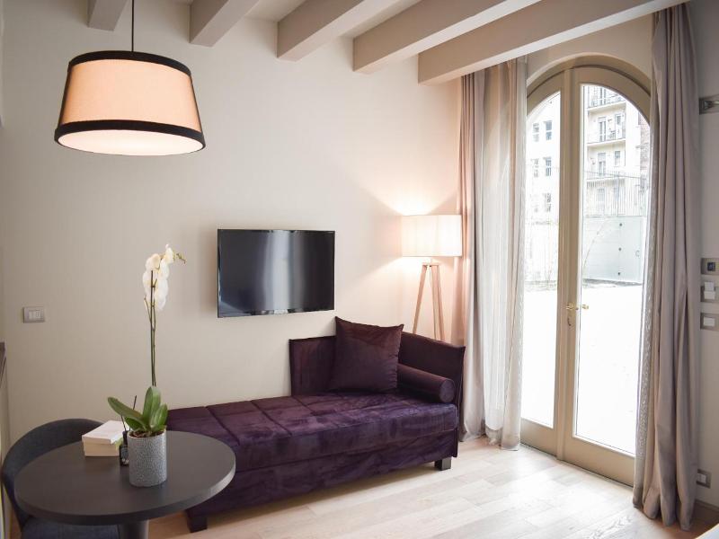 Opera35 Boutique Hotel image