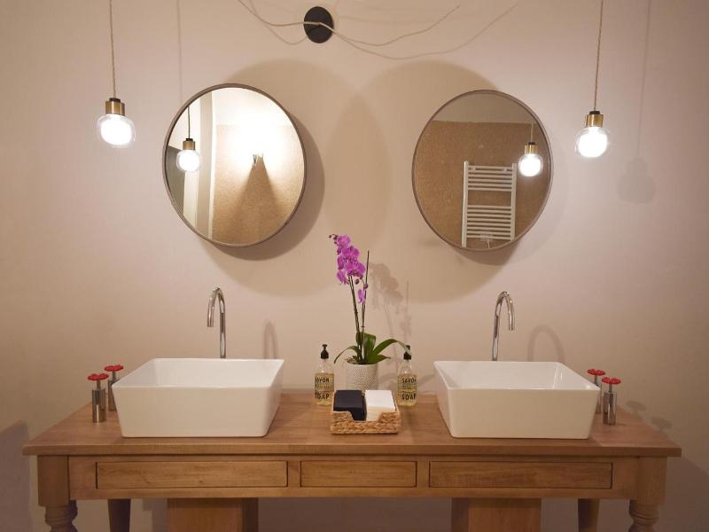 Opera35 Boutique Hotel image