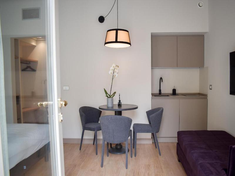 Opera35 Boutique Hotel image