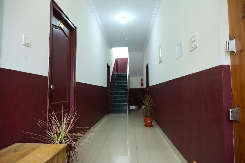 Hotel Stay Shine image