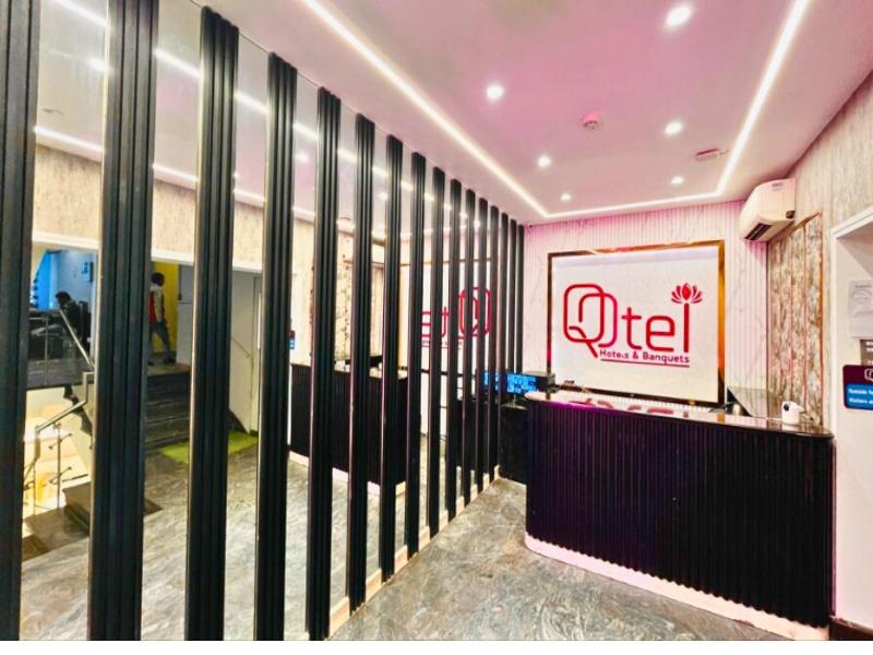 Qotel Hotel At Residency Kaushambi image
