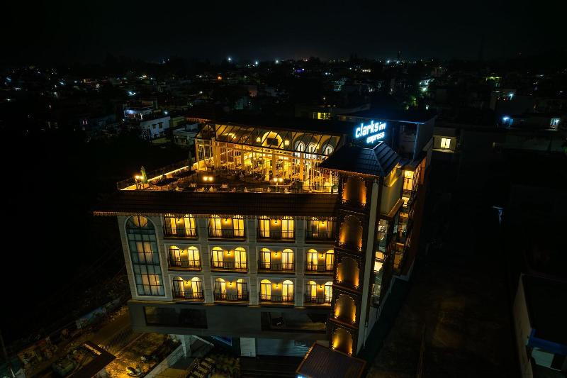 Clarks Inn Express Rishikesh image