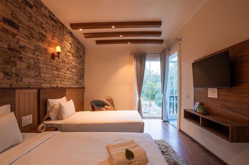 Moustache Bhimtal Luxuria, Nainital image