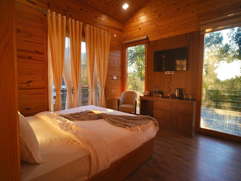 Moustache Bhimtal Luxuria, Nainital image