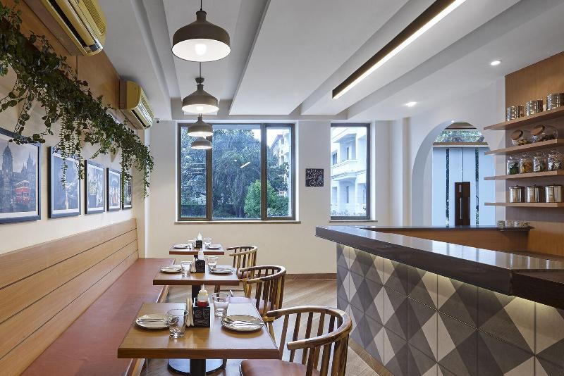 Monday Hotels Mahape image