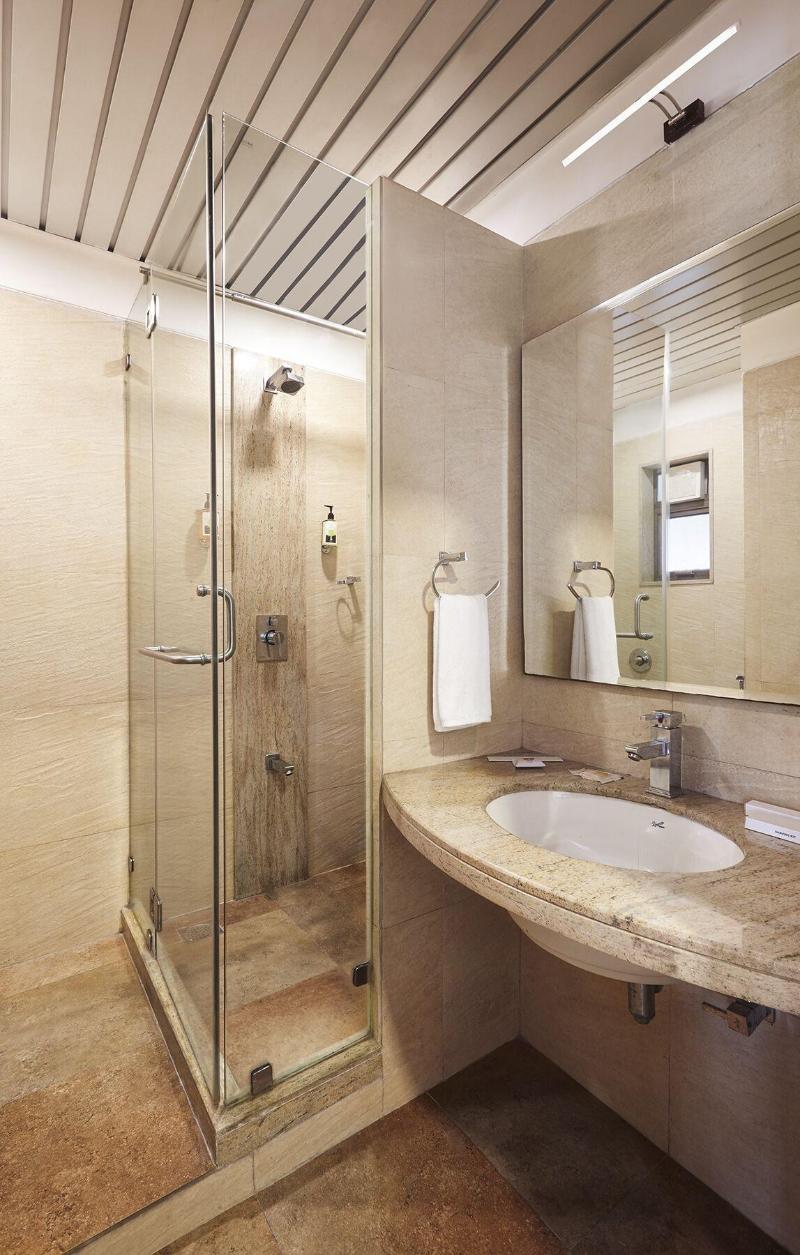 Monday Hotels Mahape image