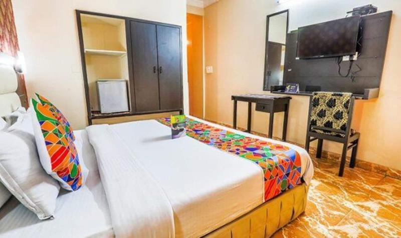Fabhotel Statiq Inn image