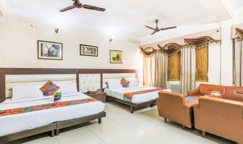 Fabhotel Statiq Inn image