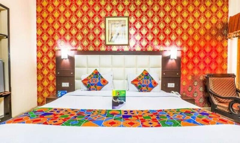 Fabhotel Statiq Inn image