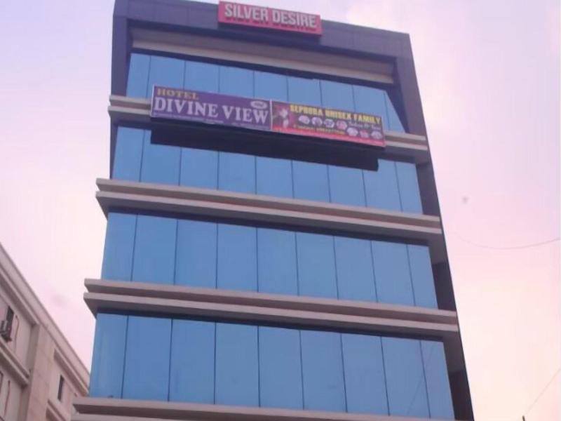 Hotel Divine View image