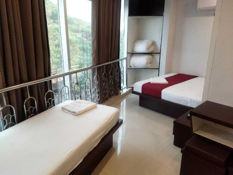 Hotel Divine View image