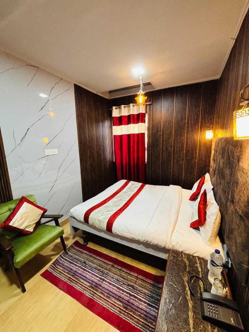 Hotel Amar image