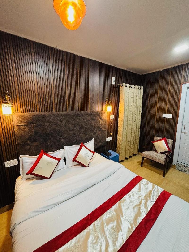 Hotel Amar image