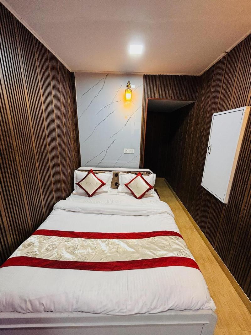 Hotel Amar image