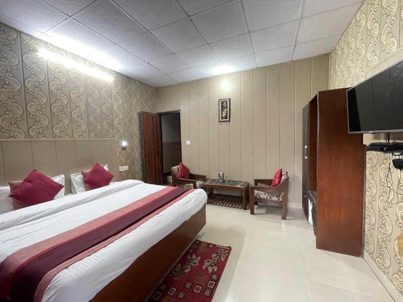 Hotel Amar image