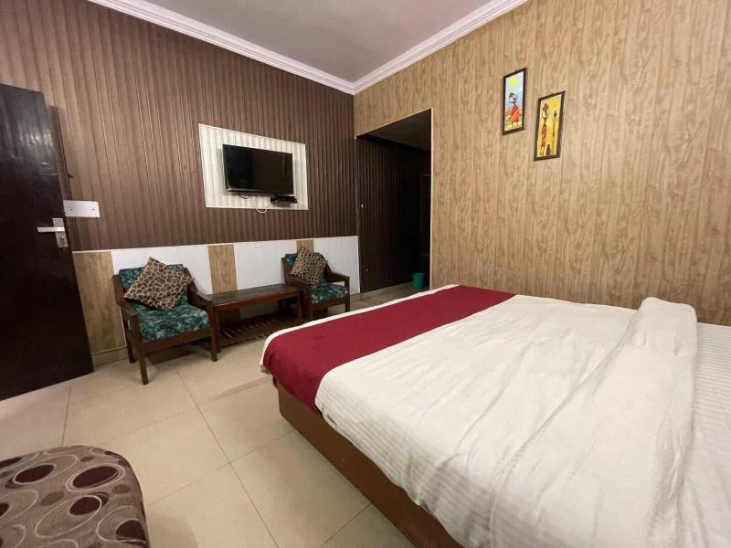 Hotel Amar image