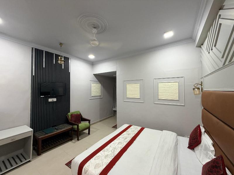 Hotel Amar image