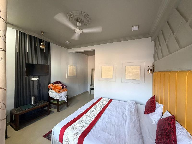 Hotel Amar image