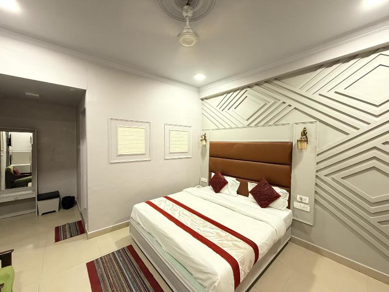 Hotel Amar image