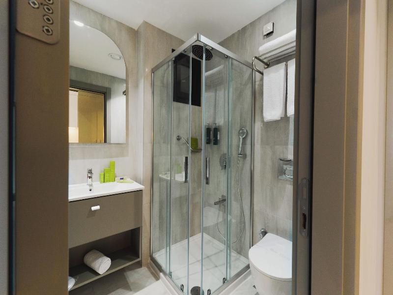 Stillo Business Hotel image