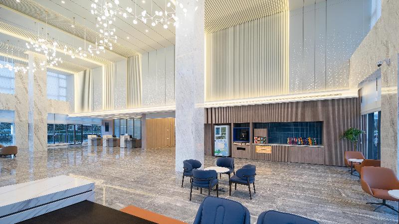 Holiday Inn Express Chenzhou Suxian image