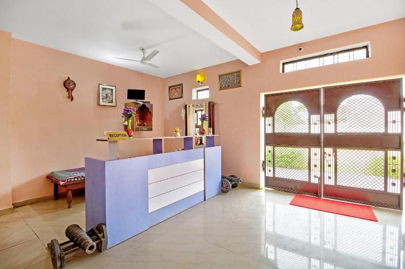 Spot On 40724 Kukas Guest House image