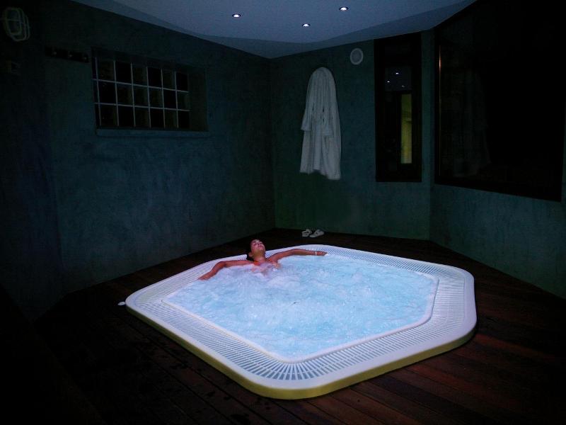 Hotel Villa De Torla image